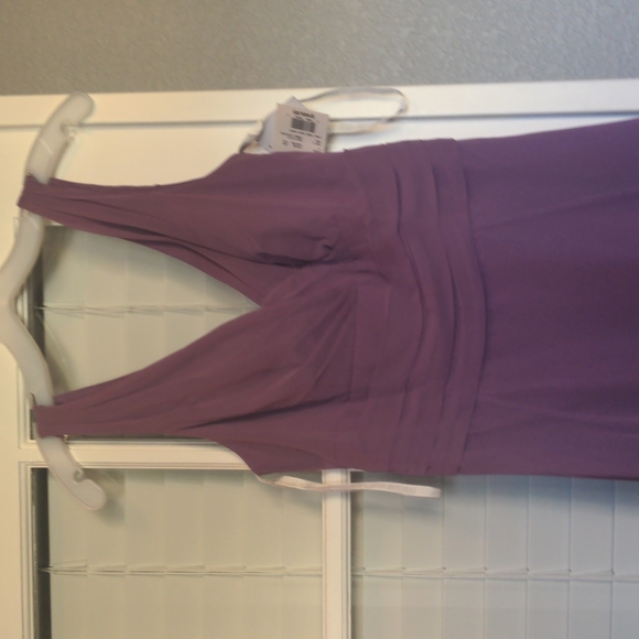 David's Bridal Dresses & Skirts - Wisteria purple v-neck bridesmaid dress, size 8, David's Bridal